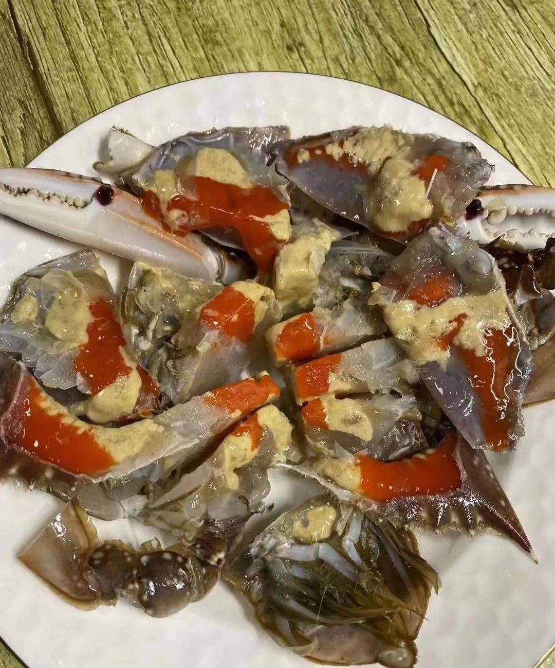 童谣里唱:"红膏炝蟹咸咪咪,大汤黄鱼放咸齑",这里面的味道,似乎构成了