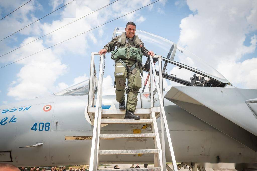 以色列空军司令换人:从军37年的阿米卡·诺尔金少将退役