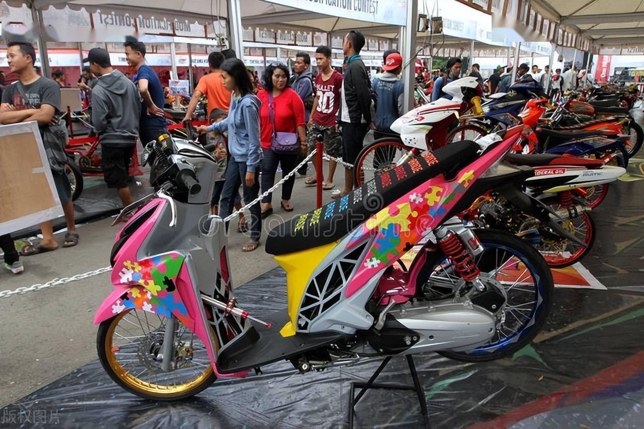 越南政府要求全国5个直辖市2030年后停止或限制使用摩托车