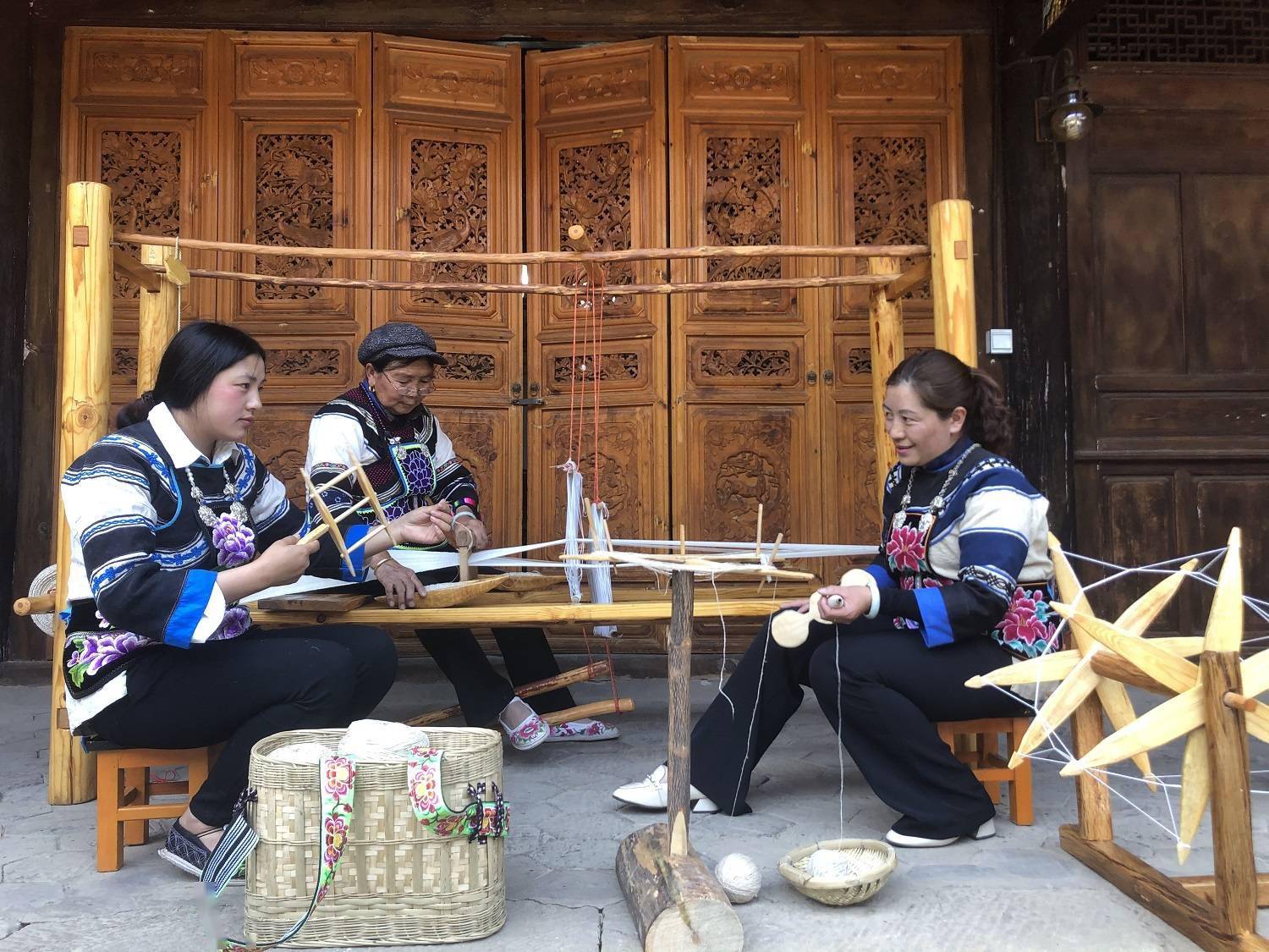 火草麻布走上传承路