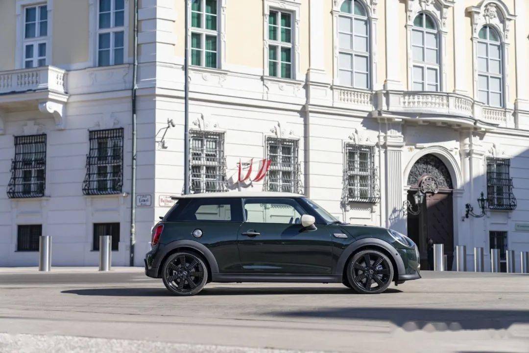 mini推出全新双门coopersresolute特别版有望国内发布酷乐汽车