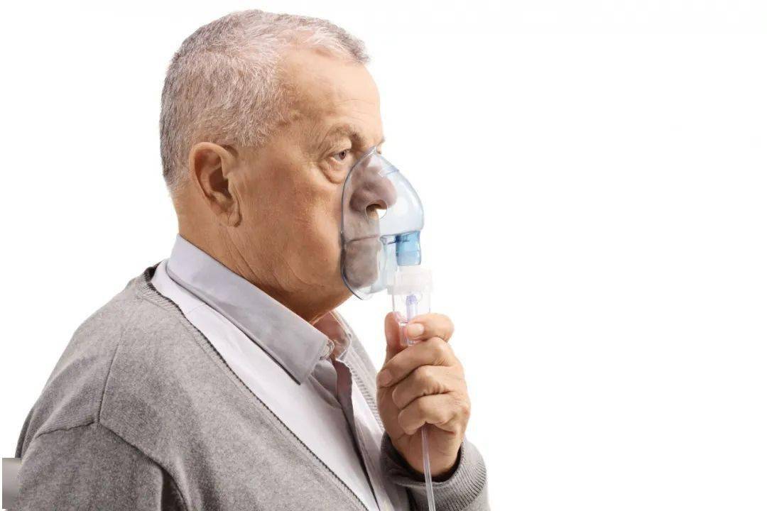 慢阻肺——吸烟人士的中年"危机"_治疗_患者_发展