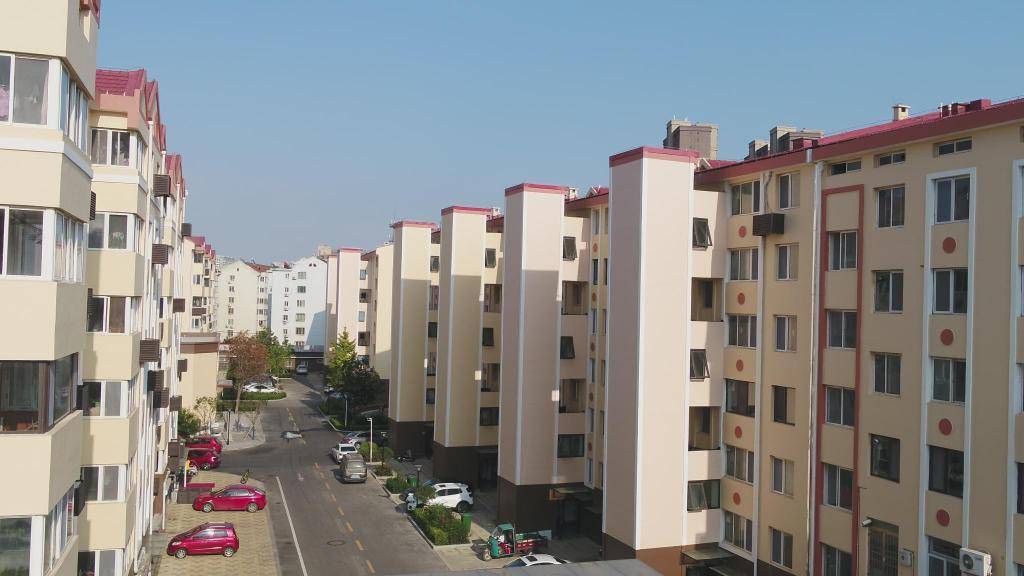 记者了解到,胶州市三里河街道澳门花园坚持用一本党章治好一个村,依据