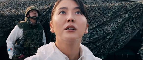 鹭巢诗郎监督:樋口真嗣企画99脚本:庵野秀明出演:斋藤 工,长泽雅美