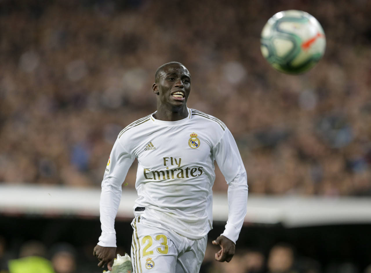 经纪人皇马无意出售门迪他在里昂时尤文曾想买他