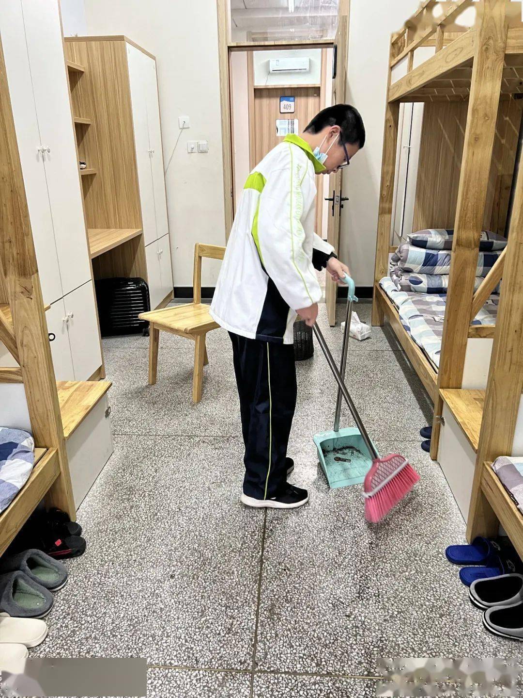 劳动教育好习惯养成的第n天四月份寝室卫生大扫除第12期