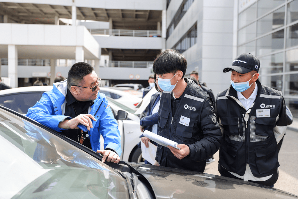 呦這二手車評估師怎麼是個女的打破鄙視鏈的自我修行