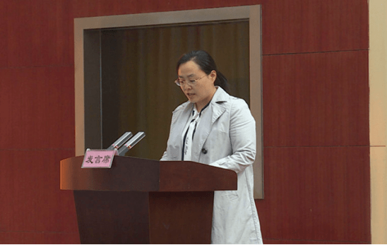 会议宣读了《单县人民政府关于表扬2021年度全县社会保险工作先进单位