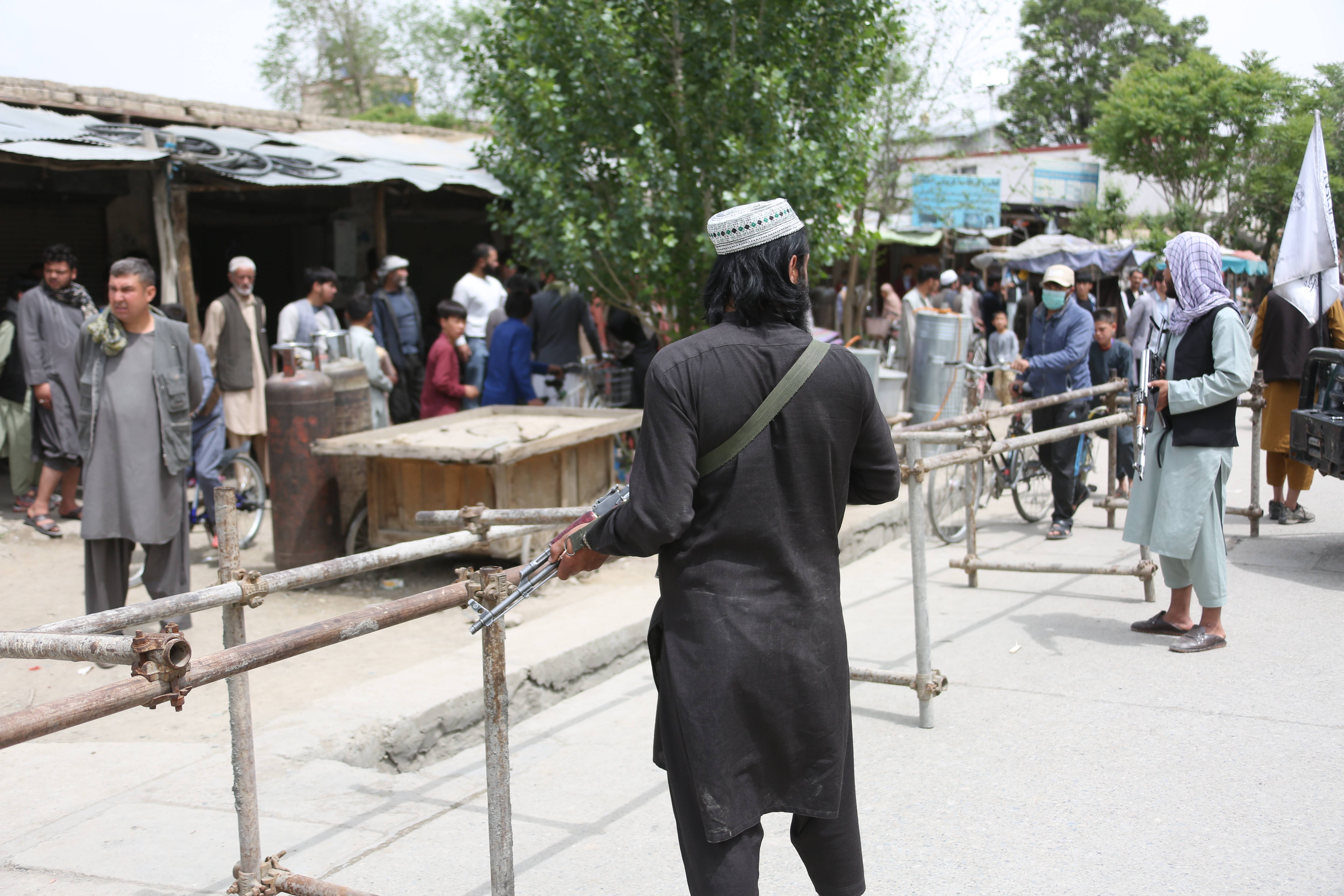 阿富汗首都发生三起爆炸至少6人死亡