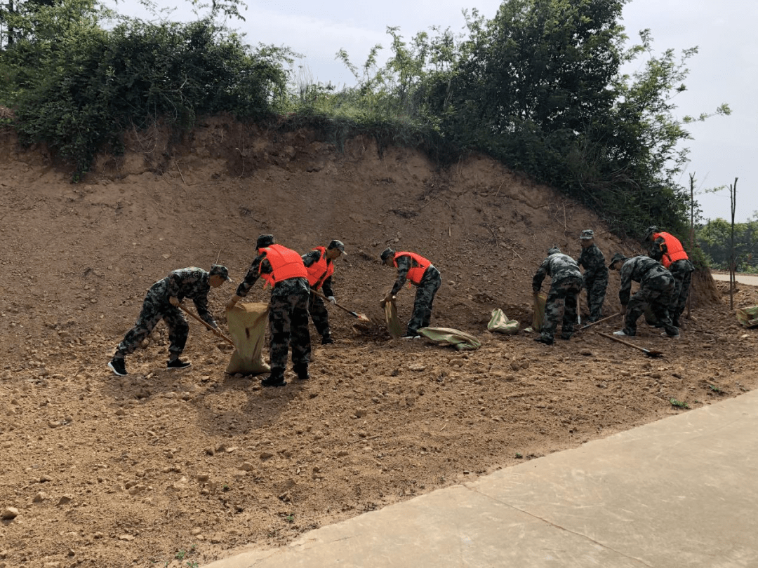 凉亭乡扎实开展防汛应急演练