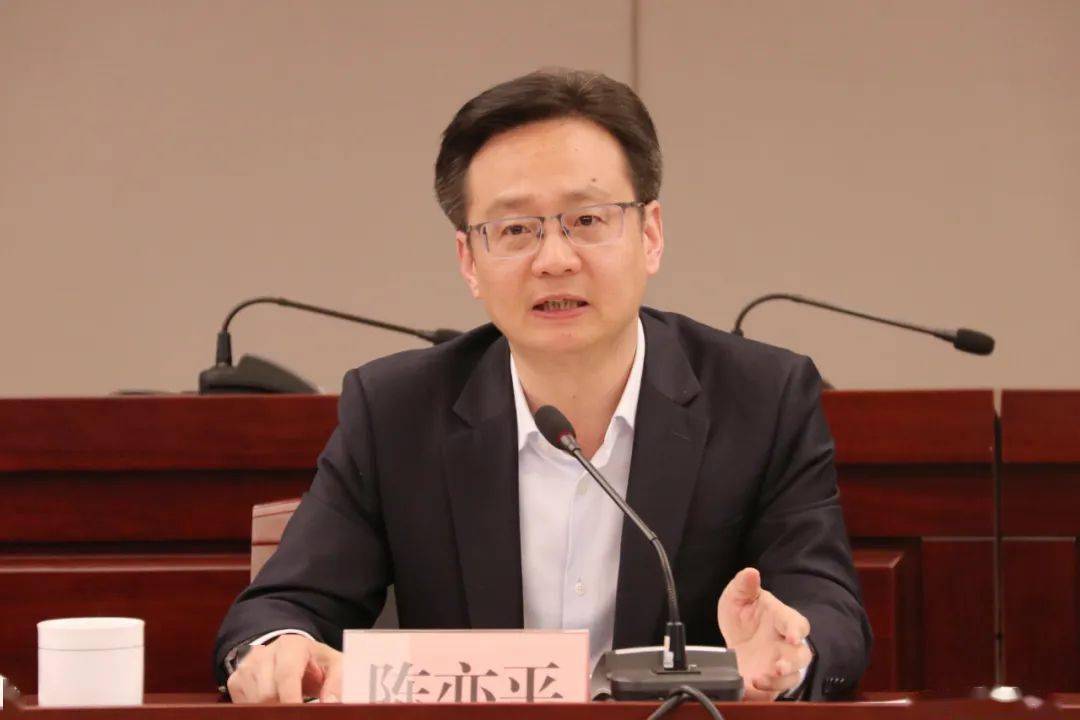 县政协召开镇街道政协工作座谈会