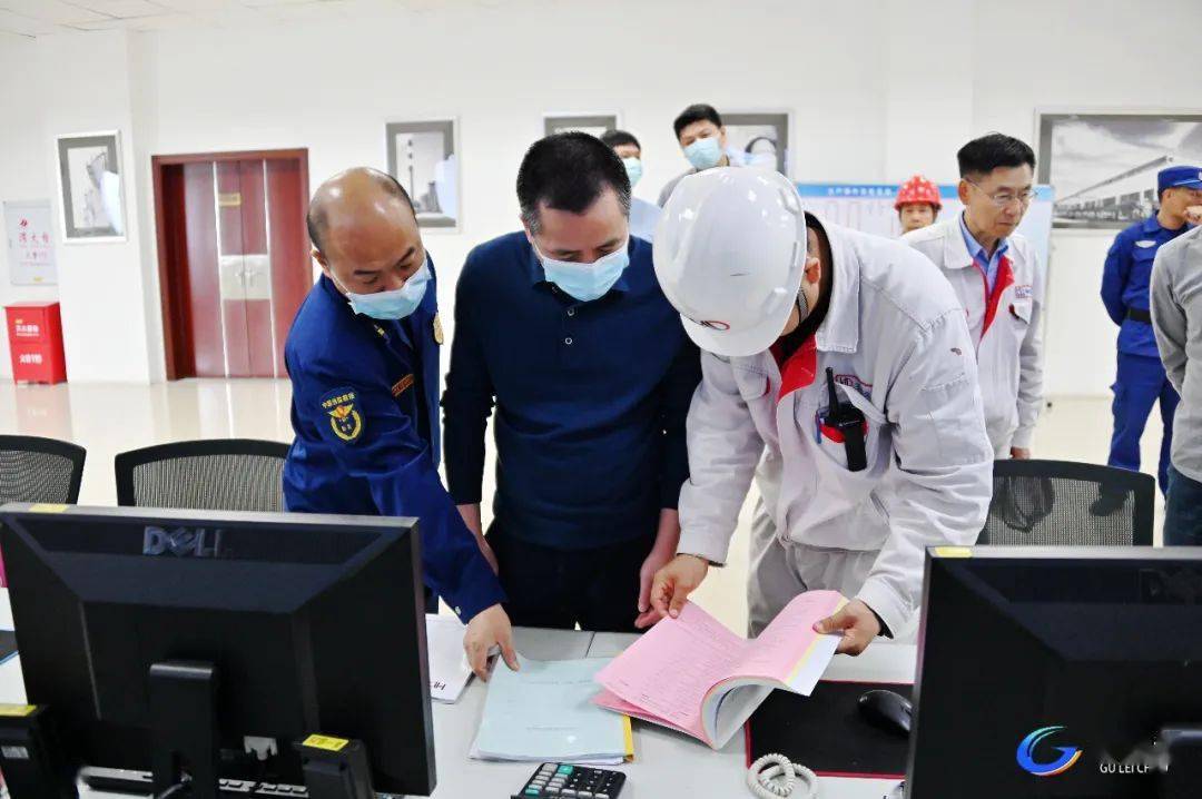 古雷港经济开发区领导一行先后前往古雷镇民俗文化园,霞美镇下蔡村