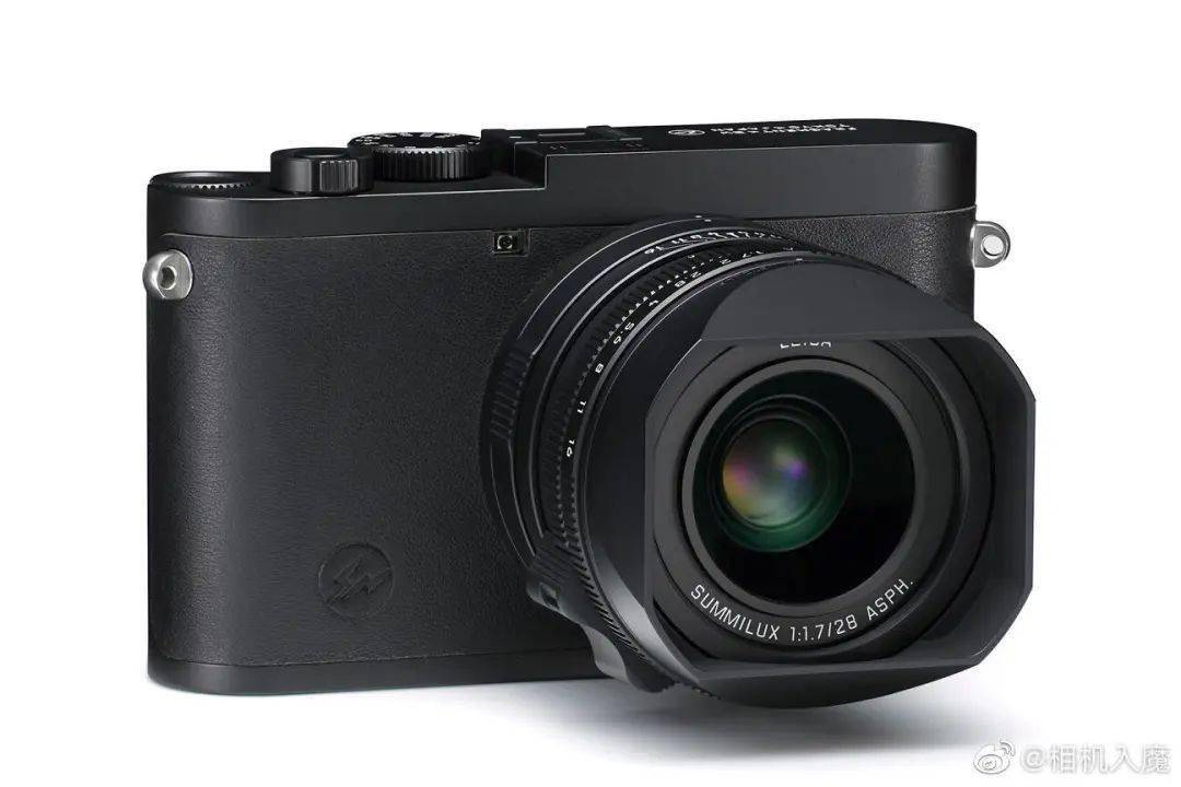 fragmentdesign联名版徕卡m10和q2更多图片