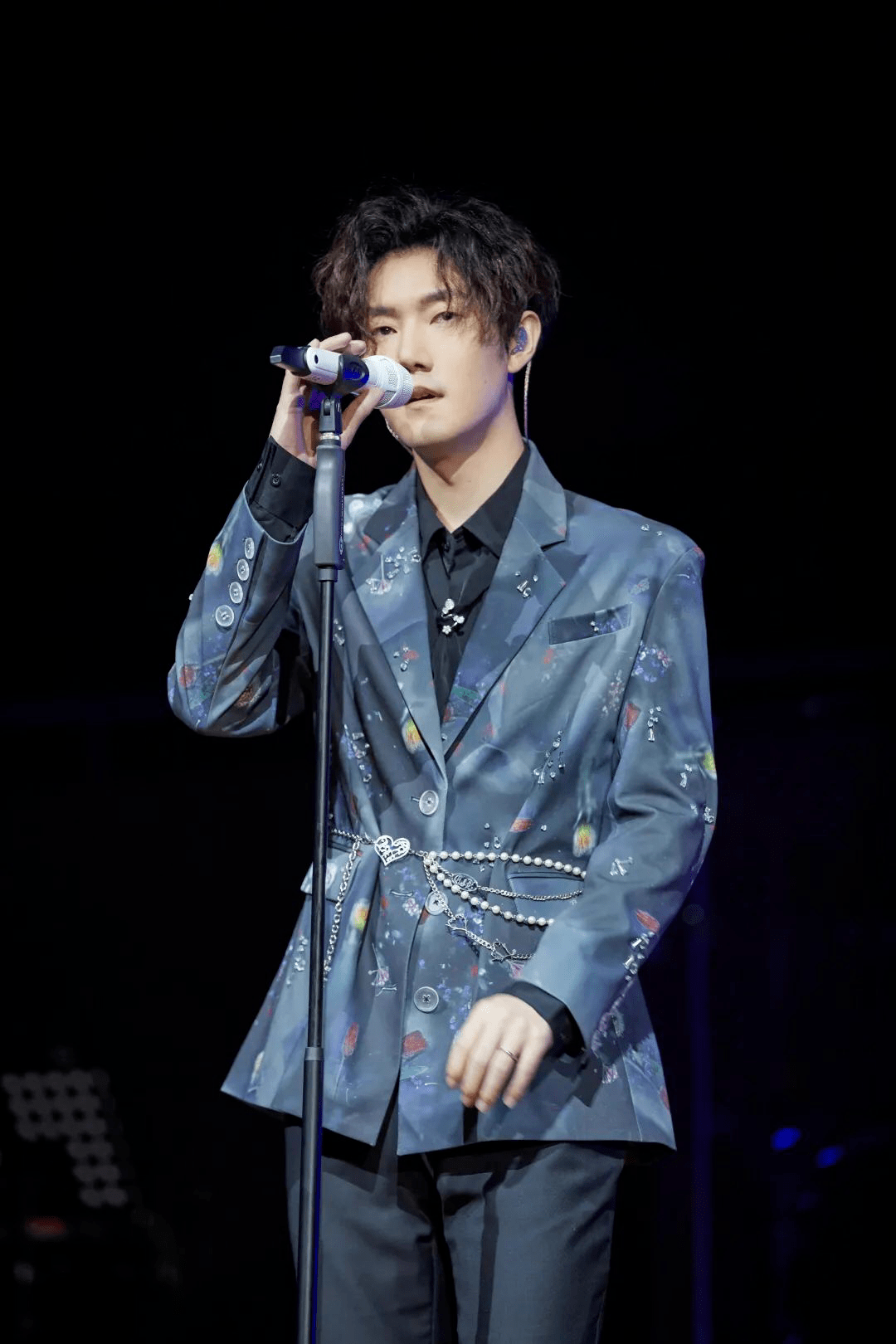 王晰"图景"个人巡回音乐会武汉站 一起见证"低音绅士"王晰的魅力!