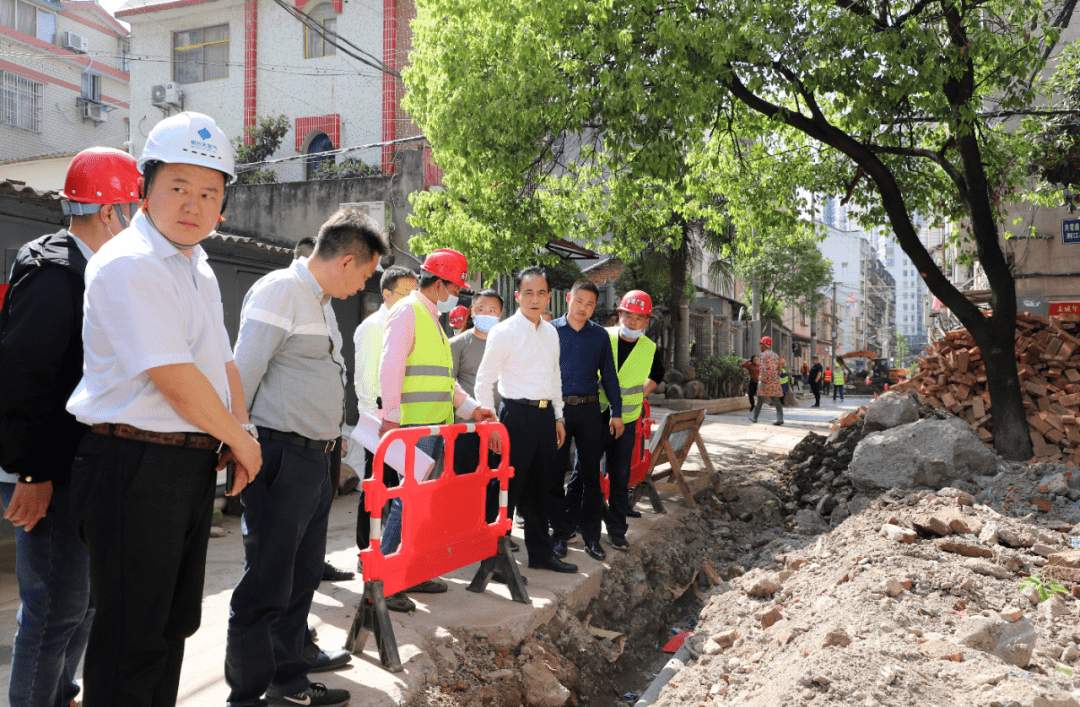 黃勇調研2022年老舊小區改造項目_沙市區_文明_宣傳