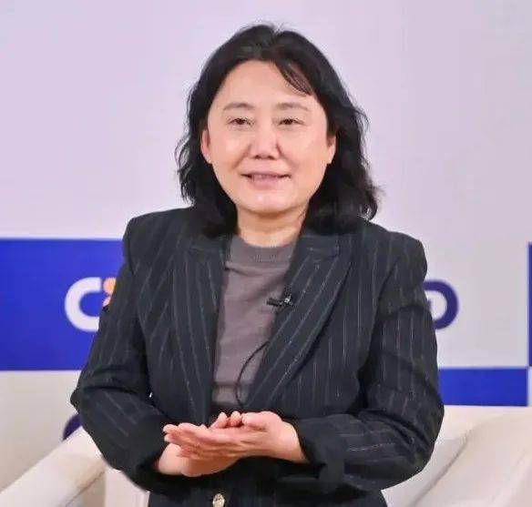 清华志清中学副校长兼国际部主任吴树珊家校沟通个性化教学让每个学生