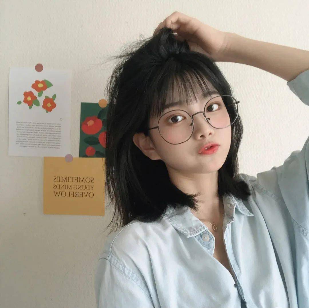 iu新发型高层次锁骨发清爽减龄