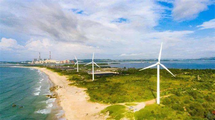 浪漫风车岛遇见醉美汕尾打卡纯天然的海岛风车岛摄影南海寺amp网红