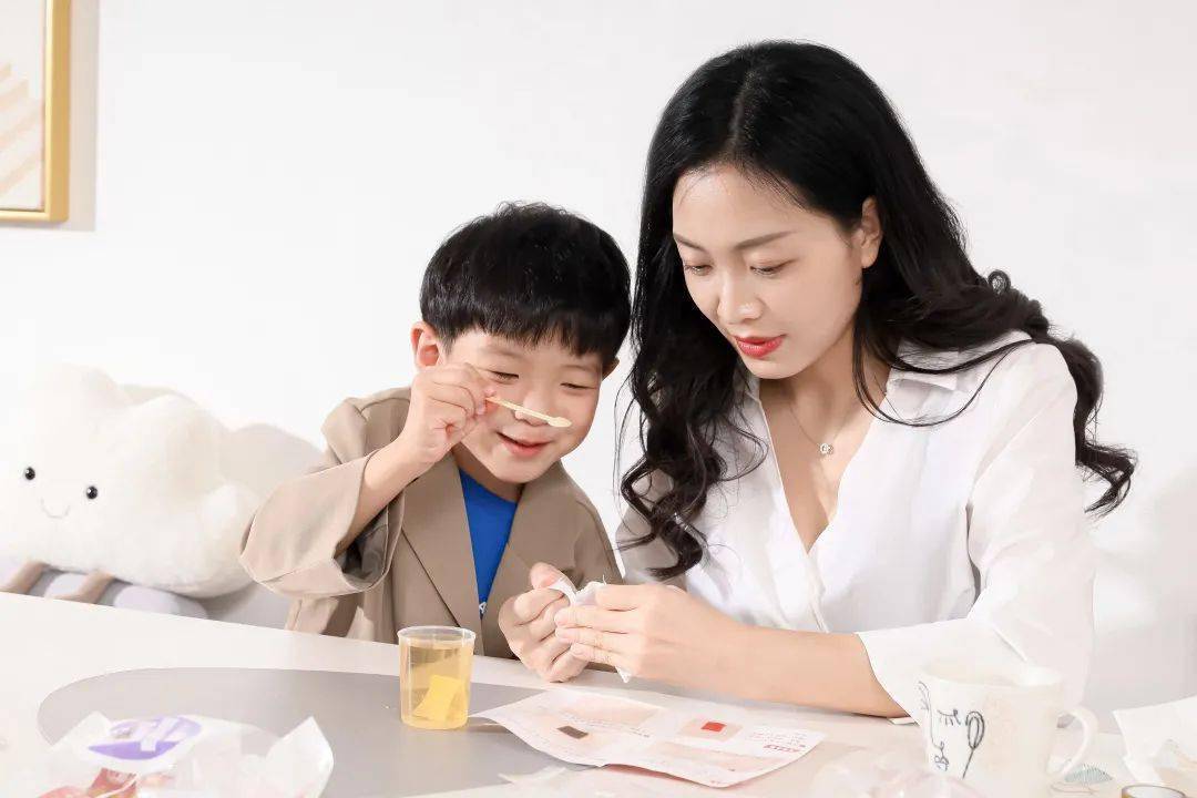 养娃那点事丨孩子的科学启蒙在家就能轻松完成