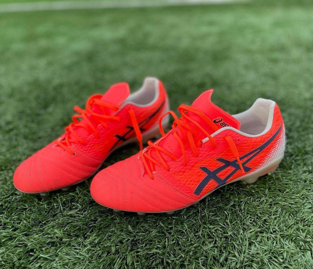 足球鞋美图天天看外貌鞋会2022424