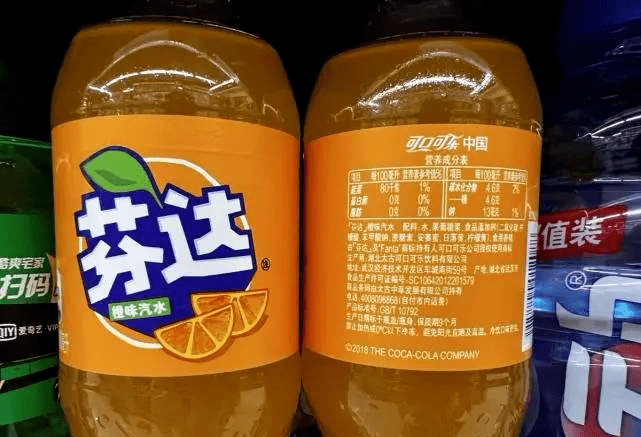 芬达橙味汽水里是可以有橙汁的,只不过国内版的没有"_配料_镇江_双标
