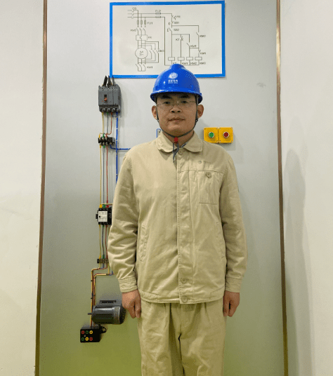 刘永波,男,1991年生,赣榆区海头供电所安全员.