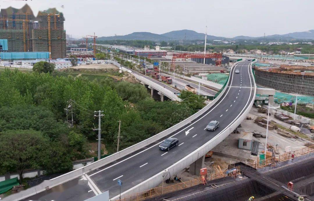 將由四車道變身為八車道,其中劉村互通至大方互通擴建為分離式雙向十