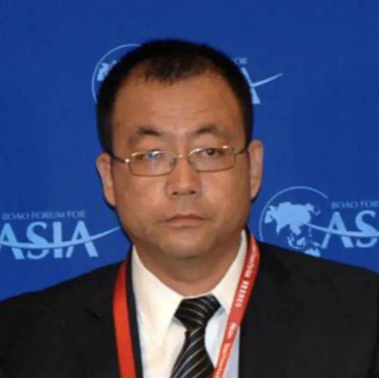 特斯拉撞上私人飞机,快手前副总裁巨额受贿案宣判,核动力宠物狗要来了,今日更多大新闻在此_赵丹阳_马斯克_功能