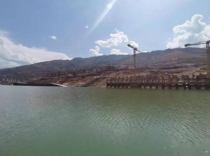 水规院公司设计人员对金沙江乌东德至白鹤滩航道建设工程进行现场考察 河段 基础 支流