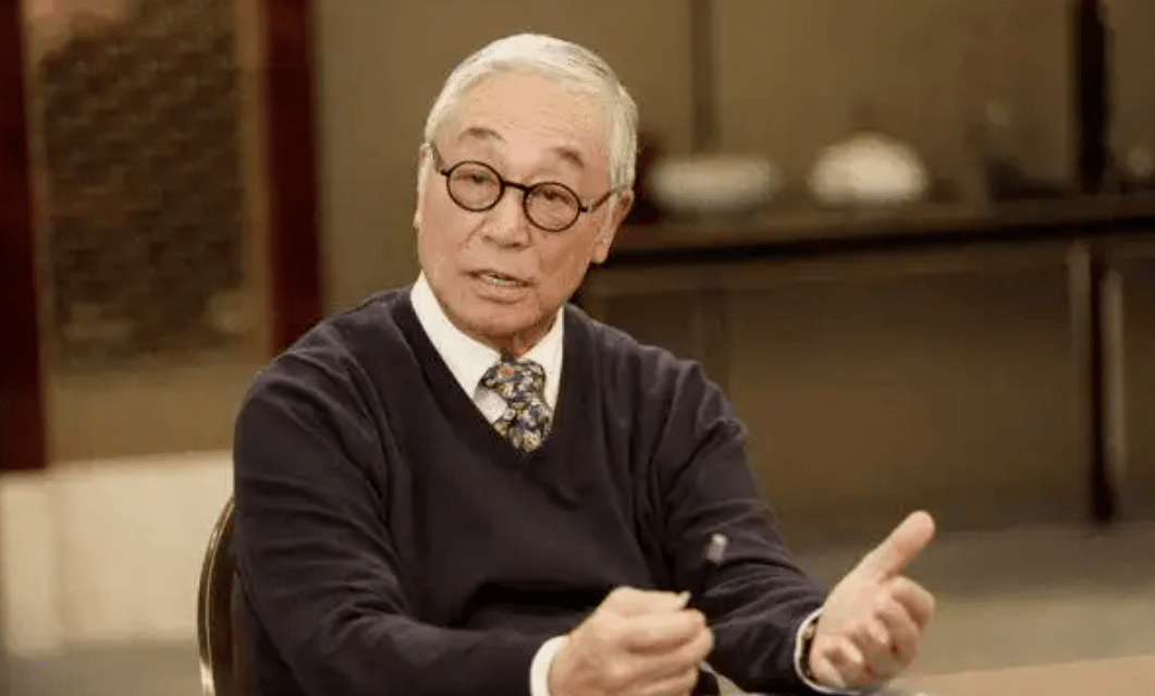 知名男演员在酒店去世,他演的角色太经典…_香港_曾江_一角