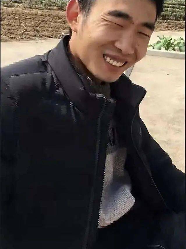 湖北34岁女子瘫痪离异后,嫁给闺蜜的儿子,网友:绝配_黄俊平_尹厚萍_赵