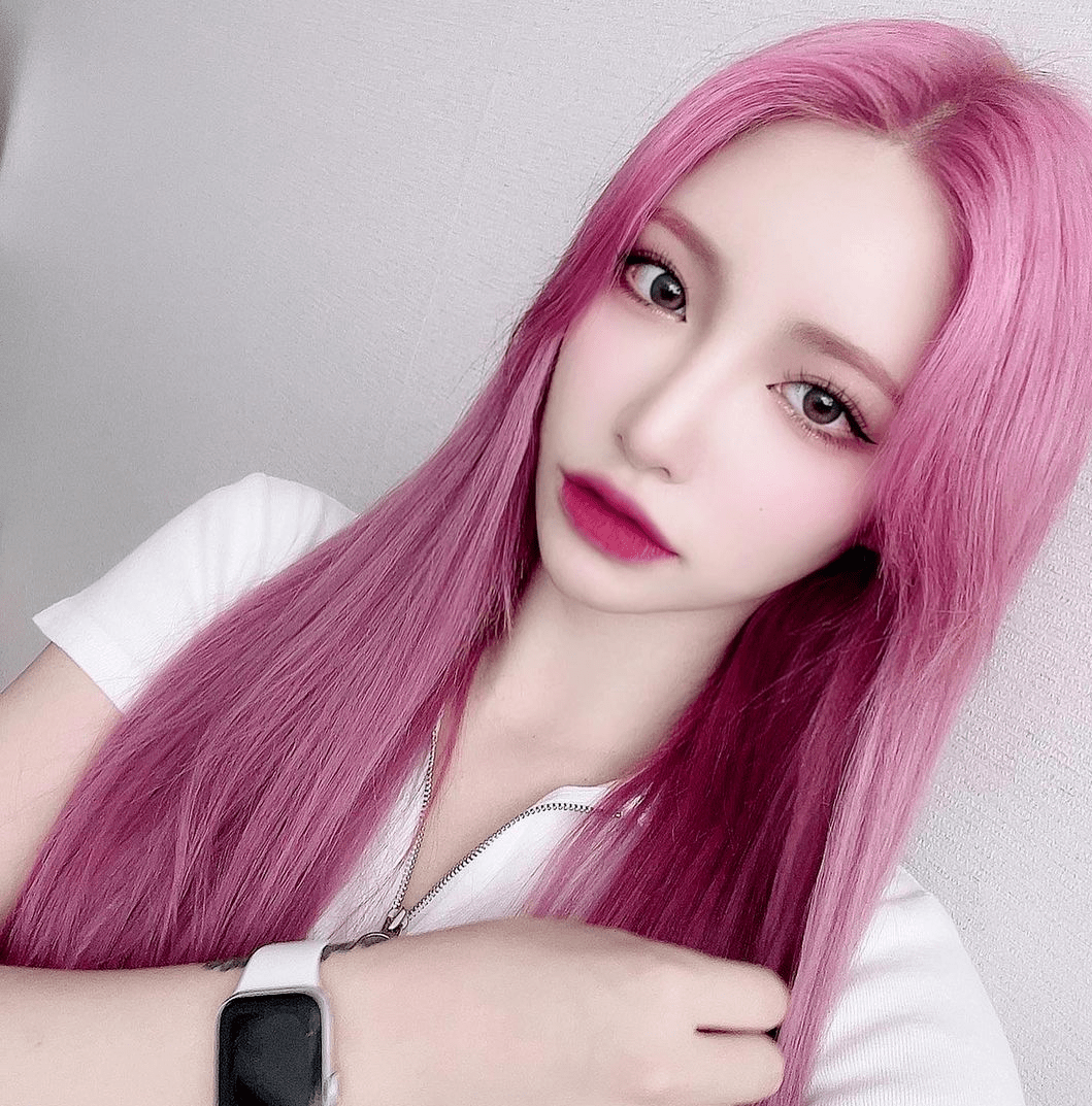 辣妹都爱的粉色系._发型_中国_形象