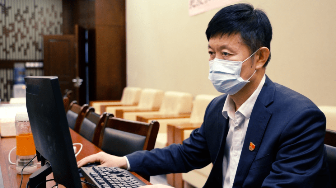 全国五一劳动奖章获得者济南国际机场赵华清不辞辛苦勇担当忘我工作显