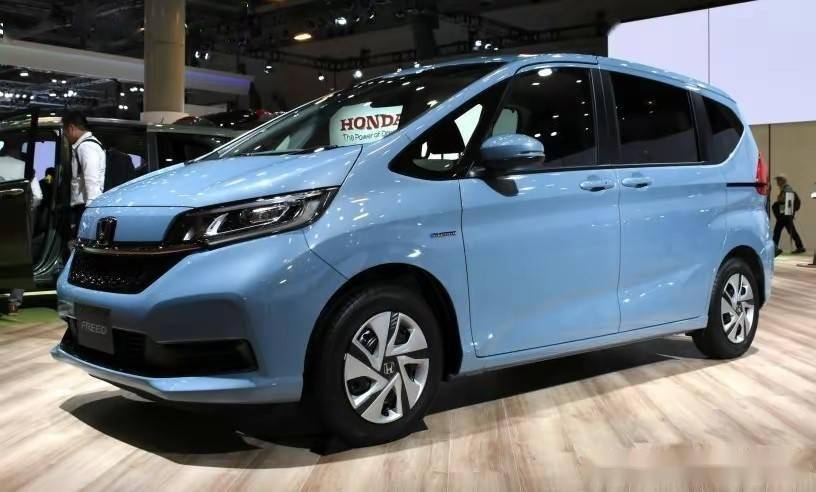 本田飞度逆袭mpv版曝光侧滑门15引擎5座空间飙升