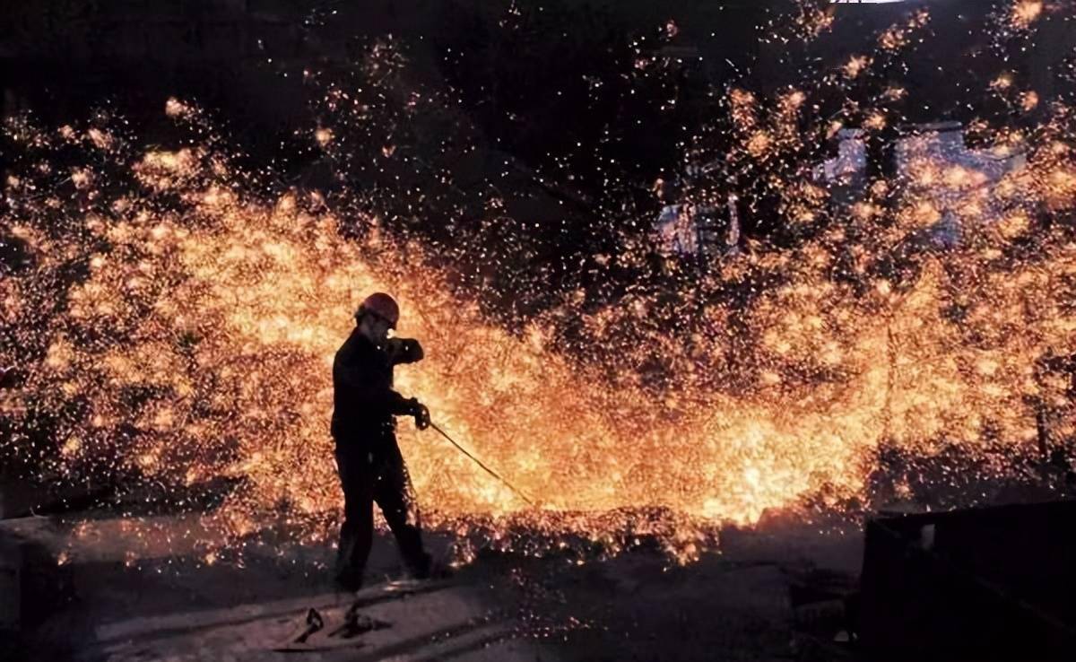 五一劳动节致敬每一个为生活打拼的人