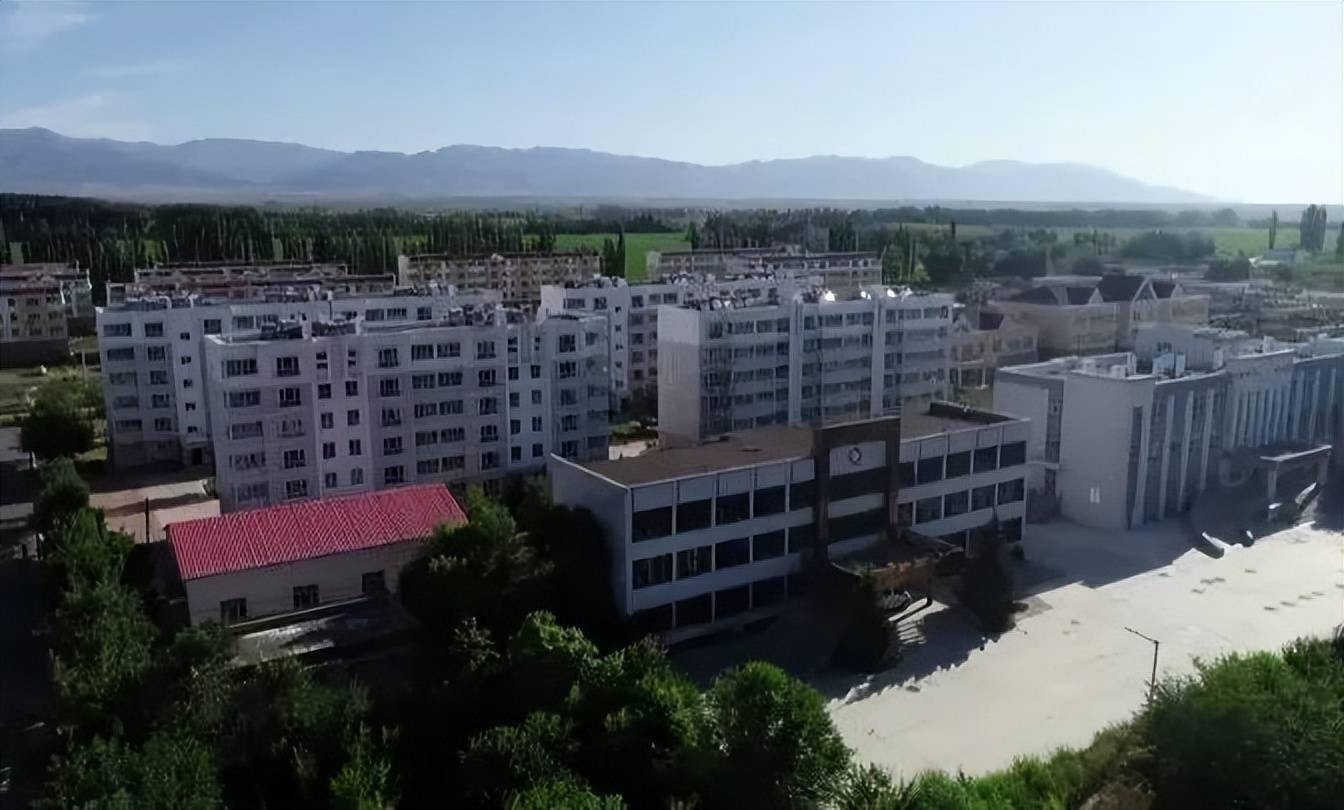 【这里是双河】来第五师双河市体验乡村旅游“高颜值”_葡萄_乐镇_双桥镇