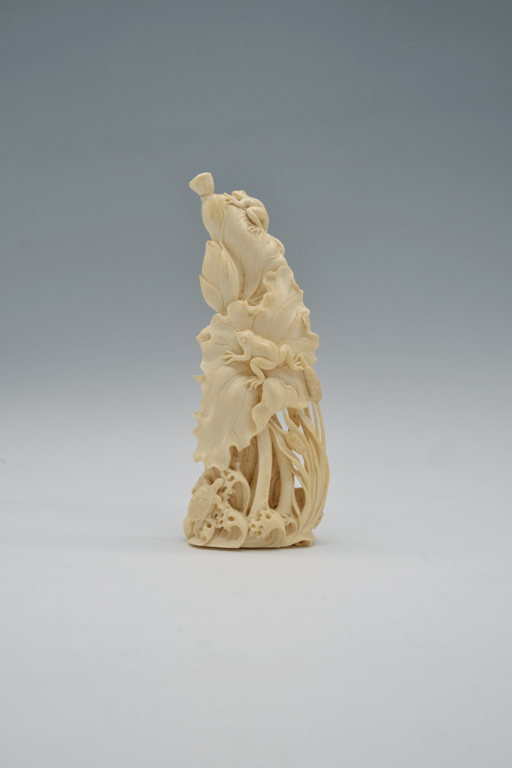 云观展玲珑巧工牙雕工艺精品赏析