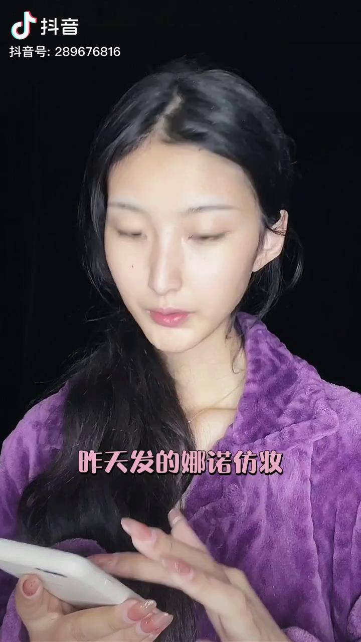 尤里仿妆 假如禁忌女孩拍第三季 荷里寒_禁忌_女孩_尤里