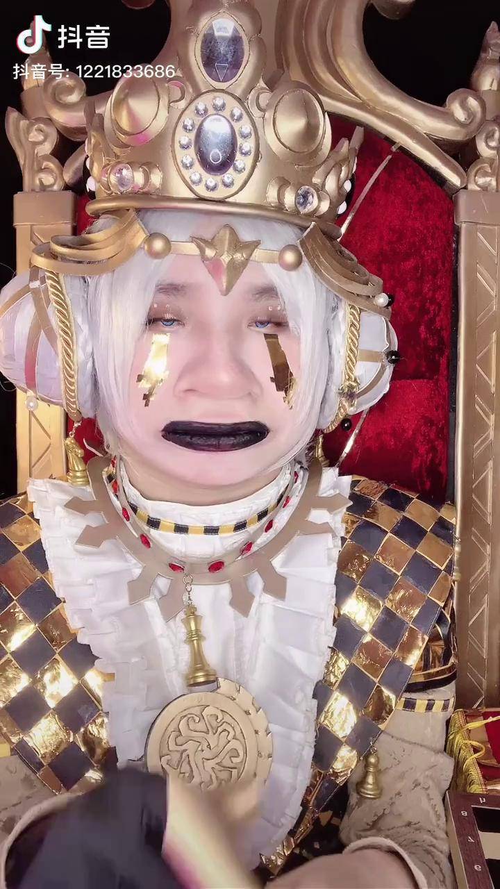 第五人格雕刻家cos口罩眼神杀dou小助手