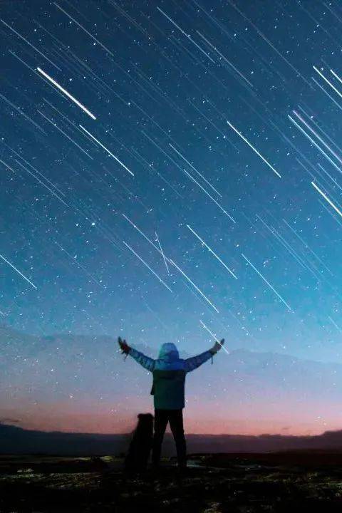 对着流星雨许愿成功率加倍