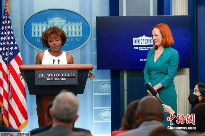 拜登任命新任白宫新闻发言人 系首位非裔女性_普萨基_卡琳·_皮埃尔