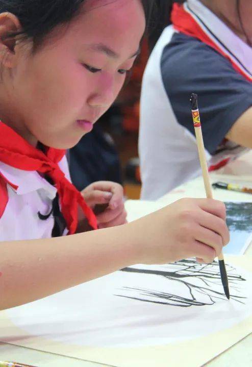 临海市小学美术农村组课堂教学评比活动在括苍镇中心校举行