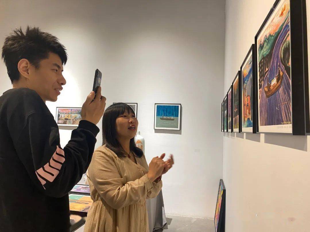 你就是我的春天馬煒紅個人作品展在北京上上國際美術館溫暖開幕