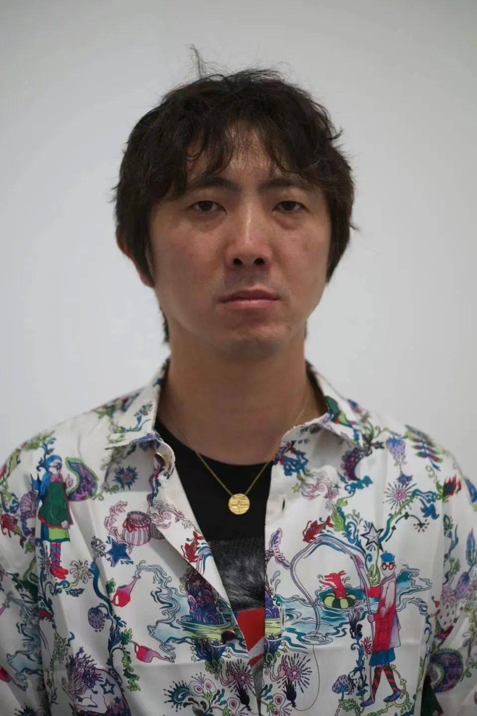 雅昌专稿庞宽的14天直播结束了很多人的生活还在777