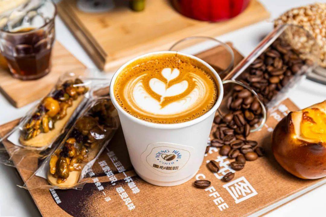 又又又到了周一,这家藏在医院里的咖啡店成了我的续命神器!