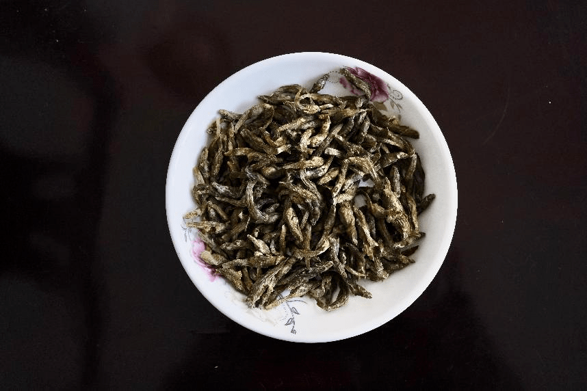 琴鱼主要产于泾县琴溪镇境内的琴溪河段面,其捕捞