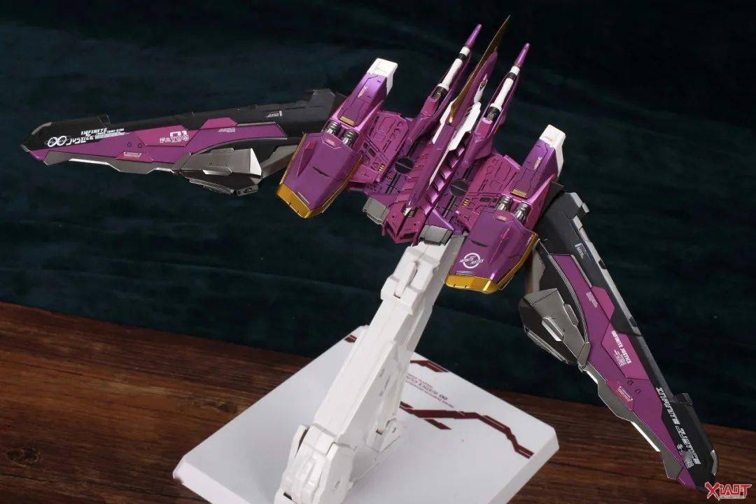 小t高达秀mb款式无限正义高达