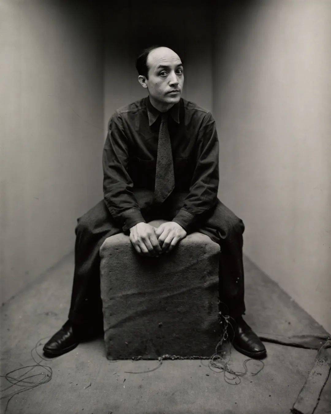 约翰·凯奇,1946年基里柯,1944年始终以朝天椒小胡子形象示人的达利