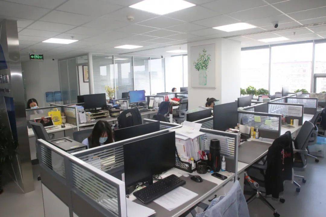 减少单位内部人员流动石景山楼宇有序落实疫情防控要求