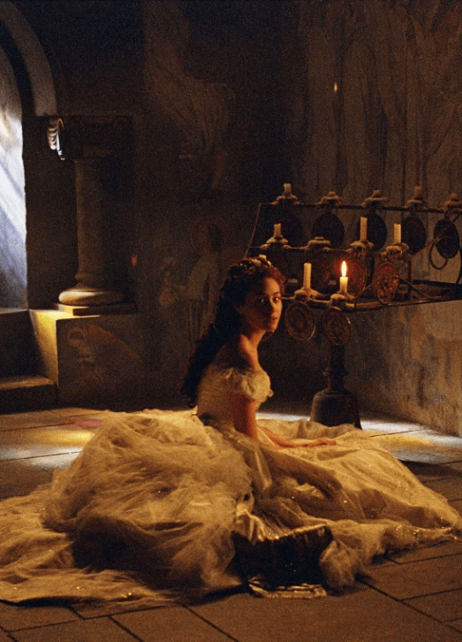 唯艺线上艺术体验馆一份关于艺术的邀请函